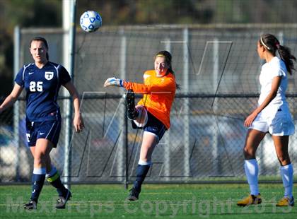 Thumbnail 1 in North Rockland vs. Webster Thomas (NYPHSAA Class AA Semifinal) photogallery.
