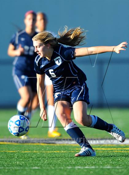 Thumbnail 3 in North Rockland vs. Webster Thomas (NYPHSAA Class AA Semifinal) photogallery.
