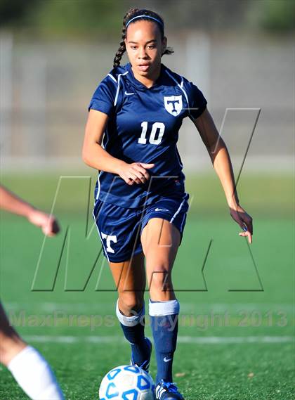 Thumbnail 2 in North Rockland vs. Webster Thomas (NYPHSAA Class AA Semifinal) photogallery.