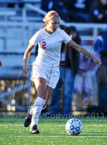 Thumbnail 2 in North Rockland vs. Webster Thomas (NYPHSAA Class AA Semifinal) photogallery.