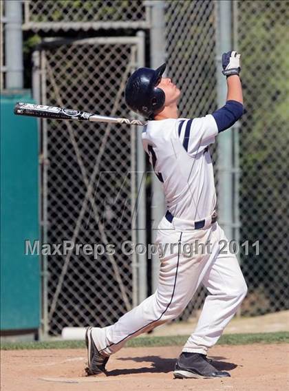 Thumbnail 2 in Menlo-Atherton @ Carlmont photogallery.