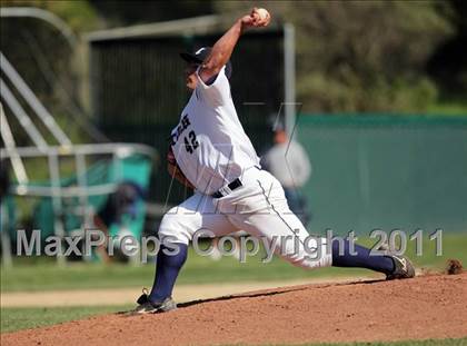 Thumbnail 1 in Menlo-Atherton @ Carlmont photogallery.