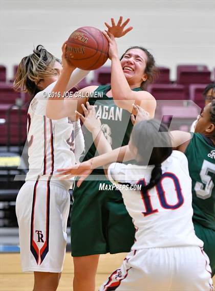 Thumbnail 2 in Reagan [Ronald] vs Roosevelt [Theodore] photogallery.