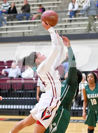 Thumbnail 3 in Reagan [Ronald] vs Roosevelt [Theodore] photogallery.