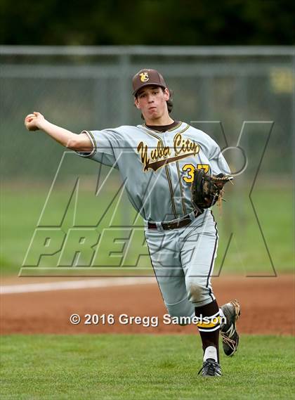 Thumbnail 1 in Archbishop Mitty vs Yuba City (Boras Classic North) photogallery.