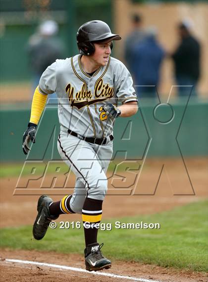 Thumbnail 3 in Archbishop Mitty vs Yuba City (Boras Classic North) photogallery.