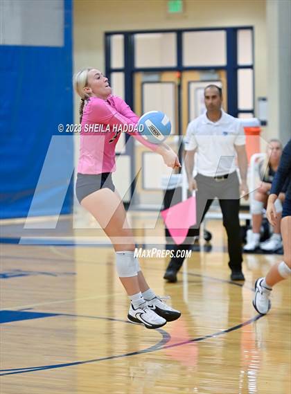 Thumbnail 2 in Calvary Christian @ Berkeley Prep photogallery.