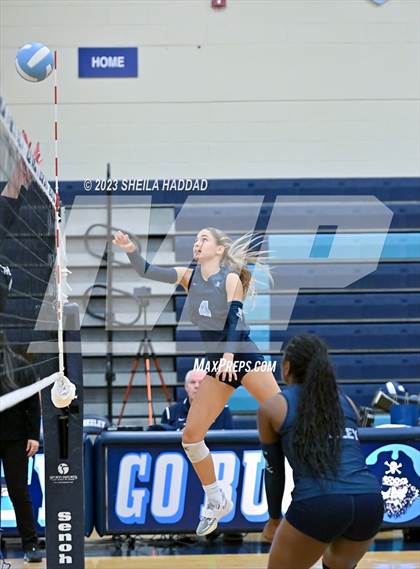 Thumbnail 3 in Calvary Christian @ Berkeley Prep photogallery.