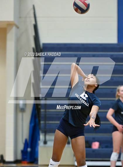 Thumbnail 3 in Calvary Christian @ Berkeley Prep photogallery.