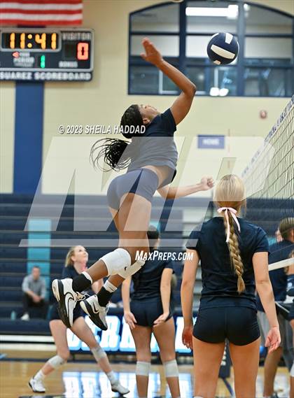 Thumbnail 3 in Calvary Christian @ Berkeley Prep photogallery.