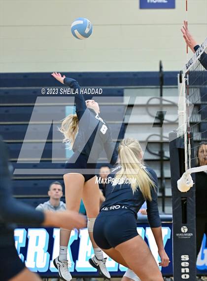 Thumbnail 3 in Calvary Christian @ Berkeley Prep photogallery.
