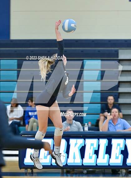 Thumbnail 1 in Calvary Christian @ Berkeley Prep photogallery.