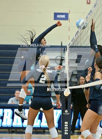 Thumbnail 3 in Calvary Christian @ Berkeley Prep photogallery.