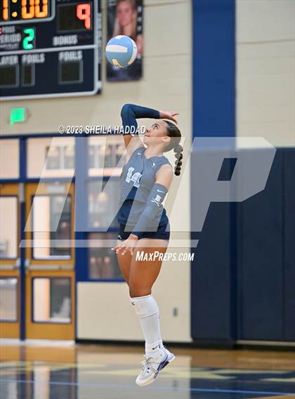 Thumbnail 3 in Calvary Christian @ Berkeley Prep photogallery.