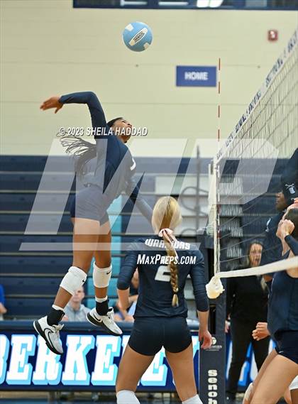 Thumbnail 1 in Calvary Christian @ Berkeley Prep photogallery.