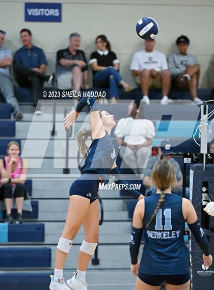 Thumbnail 2 in Calvary Christian @ Berkeley Prep photogallery.