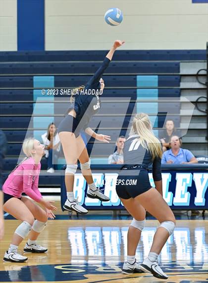 Thumbnail 3 in Calvary Christian @ Berkeley Prep photogallery.