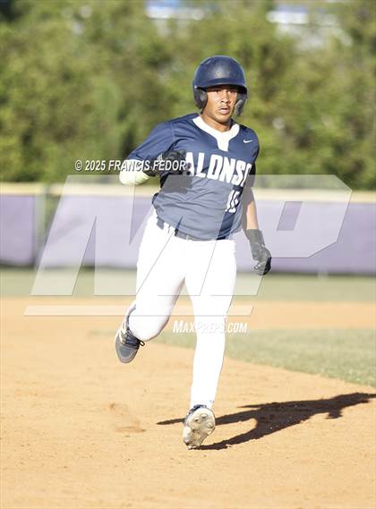 Thumbnail 1 in Alonso @ Sumner (Saladino) photogallery.