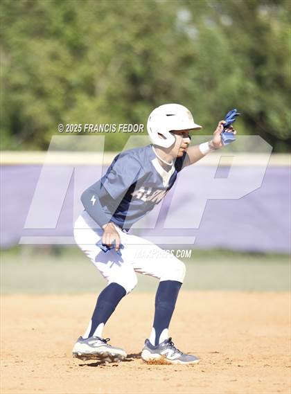 Thumbnail 2 in Alonso @ Sumner (Saladino) photogallery.