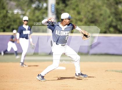 Thumbnail 1 in Alonso @ Sumner (Saladino) photogallery.