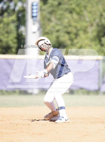 Thumbnail 3 in Alonso @ Sumner (Saladino) photogallery.