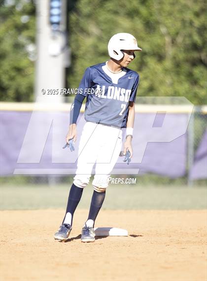 Thumbnail 1 in Alonso @ Sumner (Saladino) photogallery.