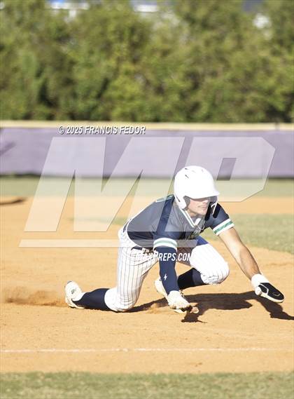 Thumbnail 1 in Alonso @ Sumner (Saladino) photogallery.