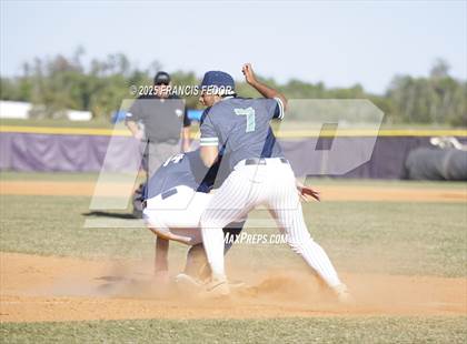 Thumbnail 1 in Alonso @ Sumner (Saladino) photogallery.