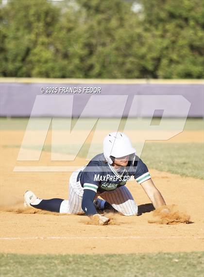 Thumbnail 2 in Alonso @ Sumner (Saladino) photogallery.