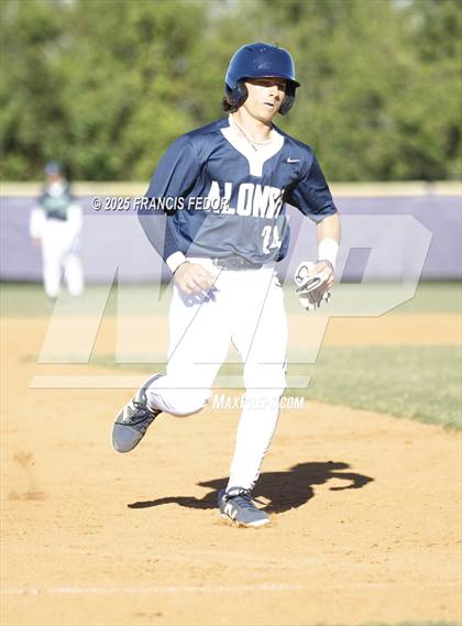 Thumbnail 1 in Alonso @ Sumner (Saladino) photogallery.
