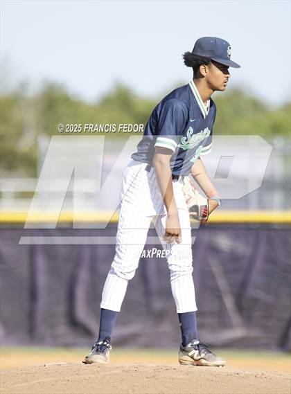 Thumbnail 3 in Alonso @ Sumner (Saladino) photogallery.