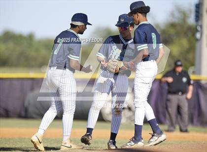 Thumbnail 3 in Alonso @ Sumner (Saladino) photogallery.