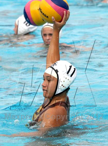 Thumbnail 2 in St. Francis vs San Ramon Valley photogallery.