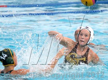 Thumbnail 3 in St. Francis vs San Ramon Valley photogallery.