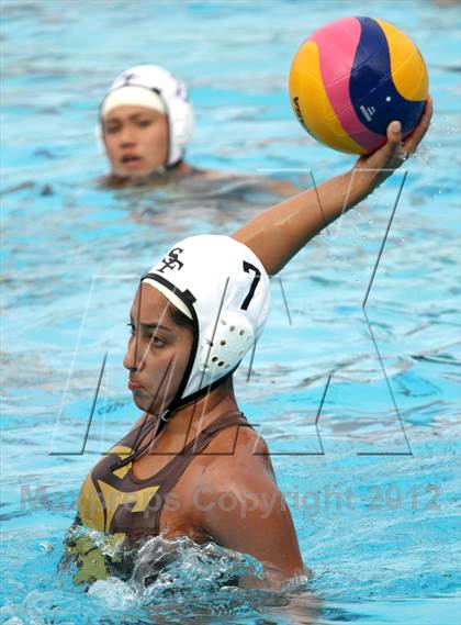 Thumbnail 3 in St. Francis vs San Ramon Valley photogallery.