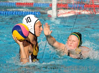 Thumbnail 3 in St. Francis vs San Ramon Valley photogallery.