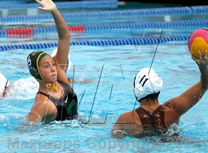 Thumbnail 3 in St. Francis vs San Ramon Valley photogallery.