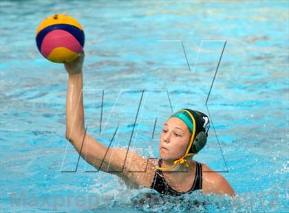 Thumbnail 2 in St. Francis vs San Ramon Valley photogallery.