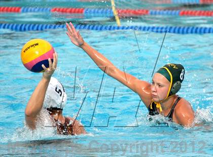 Thumbnail 2 in St. Francis vs San Ramon Valley photogallery.