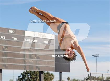 Thumbnail 2 in AIA Division I,III Diving Semifinals photogallery.