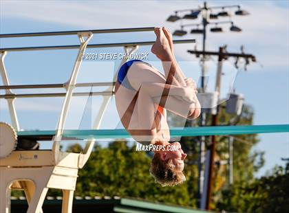Thumbnail 2 in AIA Division I,III Diving Semifinals photogallery.
