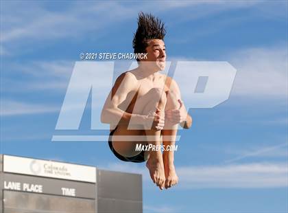 Thumbnail 2 in AIA Division I,III Diving Semifinals photogallery.
