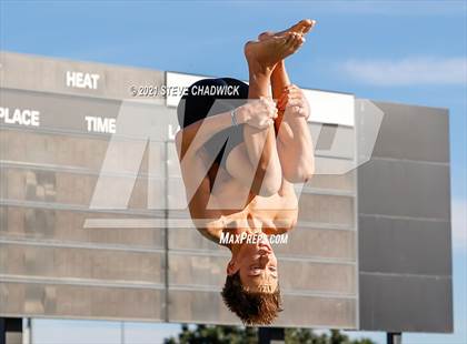 Thumbnail 2 in AIA Division I,III Diving Semifinals photogallery.