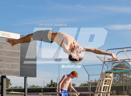 Thumbnail 2 in AIA Division I,III Diving Semifinals photogallery.