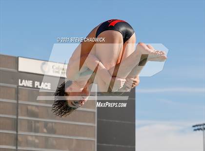 Thumbnail 3 in AIA Division I,III Diving Semifinals photogallery.