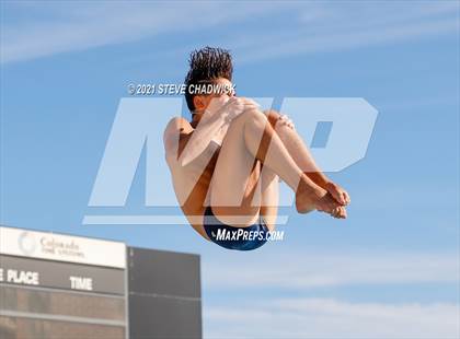 Thumbnail 2 in AIA Division I,III Diving Semifinals photogallery.