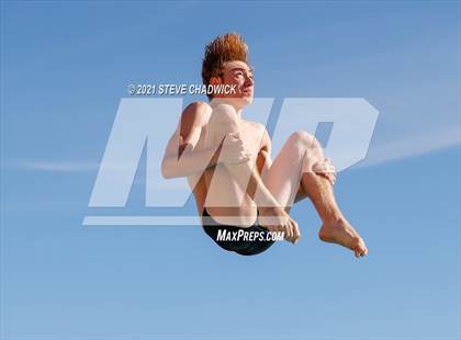 Thumbnail 3 in AIA Division I,III Diving Semifinals photogallery.