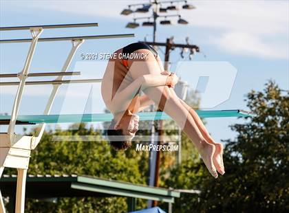 Thumbnail 1 in AIA Division I,III Diving Semifinals photogallery.