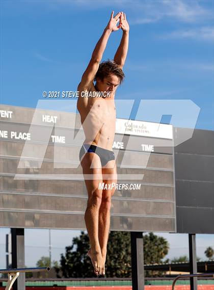 Thumbnail 3 in AIA Division I,III Diving Semifinals photogallery.