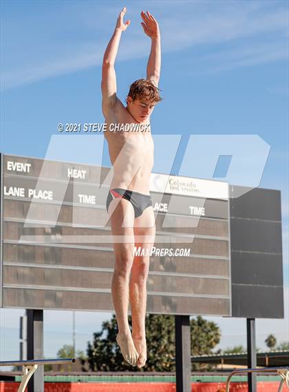 Thumbnail 1 in AIA Division I,III Diving Semifinals photogallery.